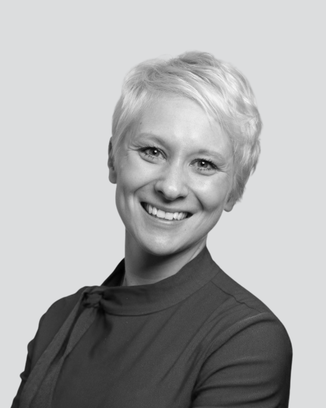 Amanda Landsaw headshot